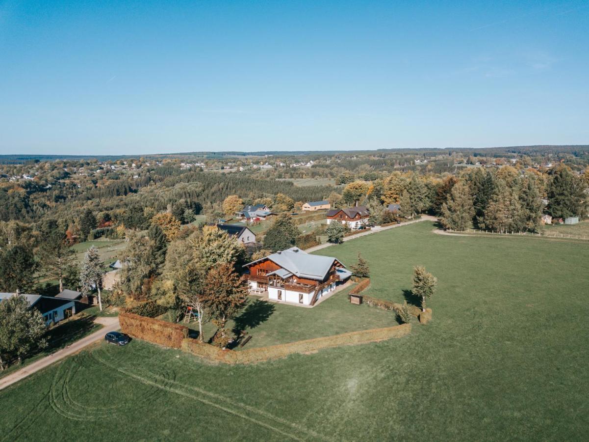 Вилла Le Gagnage 31 Pers- Malmedy, Rustique, Vue, Wellness Экстерьер фото